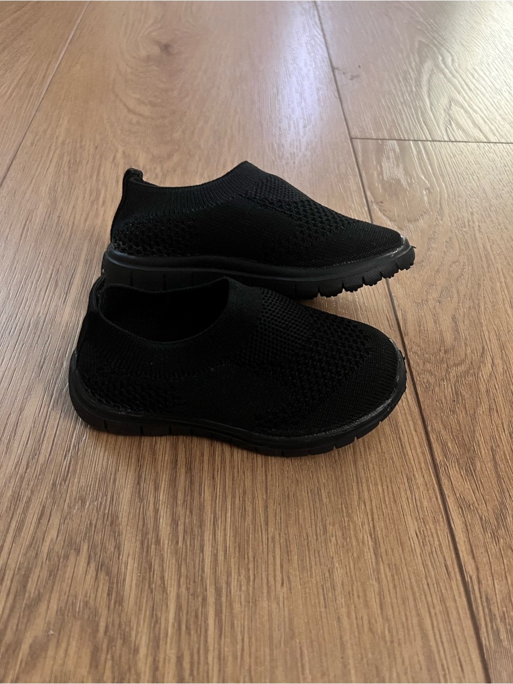 Kids Slip-On Knit Sneakers - Black